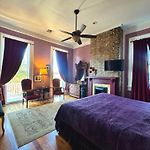 Boutique Queen Suite, Balcony-Near French Quarter