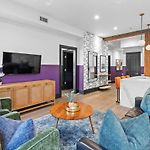 Lux 2Br Suite Near Dome And Fq Hotel