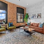 Suite Huge 4Bd 4Ba 2 Living Rooms Downtown Hotel