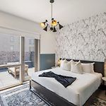 Downtown Corner Penthouse W Private Terrace Suite Hotel