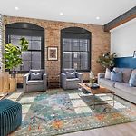 Downtown Suites 4Bd 4Ba 2 Living Rooms And Kitchens Hotel