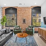 4Bed 4Ba Connecting Suites Double The Space Hotel