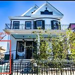 Claiborne Historic Getaways Guest House-Economy Rear Unit With Pool