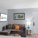 Frenchmen 2Br Stay W Pool & Free Parking