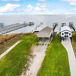 New Orleans Waterfront Escape 3Br 2Ba Dock