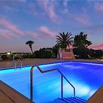 Penthouse Living Panoramic Views