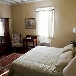 Fairchild House Bed & Breakfast