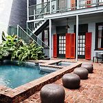 Frenchmen Hotel