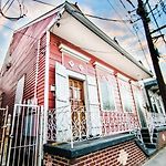 St Ann Treme Gem