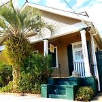 Lions Inn Bed & Breakfast