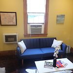 Historic Modern Uptown Home Ll
