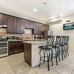 Spacious 3Br/2.5Bath Condo In Great Location
