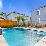 Hosteeva Brand New With A Pool Steps To St Charles Ave Apartment *