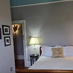 Bed & Breakfast Balcony