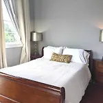 Balcony Bed & Breakfast 3*