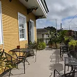Balcony Bed & Breakfast 3*