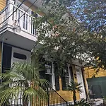 Balcony Bed & Breakfast 3*
