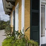 Bed & Breakfast Balcony New Orleans