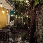 Balcony Bed & Breakfast New Orleans