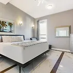 5br Penthouse Steps To The Streetcar & Fq New Orleans