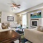 Stunning Near French Quarter Apartment New Orleans