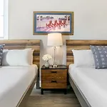 5br Penthouse Steps To The Streetcar & Fq * New Orleans