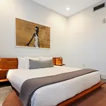 Aparthotel Roami At Motorworks 4*