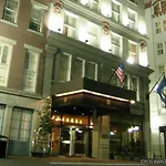 Q&c And Bar New Orleans, Autograph Collection Hotel New Orleans