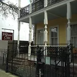 The Prytania Oaks Inn