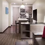 Hotel Hyatt House Downtown New Orleans