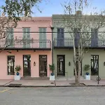 Fab 1838 Garden District 5br With Parking And Balcony Apartment