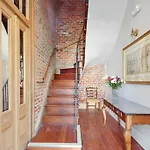 Apartment Fab 1838 Garden District 5br With Parking And Balcony New Orleans
