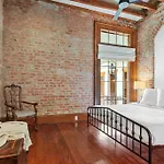 Apartment Fab 1838 Garden District 5br With Parking And Balcony *