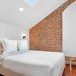 Fab 1838 Garden District 5br With Parking And Balcony