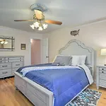 Holiday home Getaway - 5 Mi To French Quarter! *