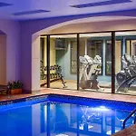 Hotel Wyndham French Quarter 4*