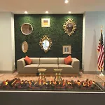 La Quinta & By Wyndham Downtown 3* New Orleans