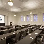 Hilton / St. Charles Avenue Hotel 4*