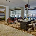 Hotel Hilton Garden Convention Center