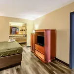Quality I-10 East 3* New Orleans