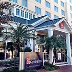 Hilton Garden Convention Center Hotel 3*