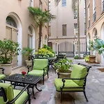 Voco St By Ihg Hotel 4*