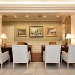 Voco St By Ihg Hotel New Orleans