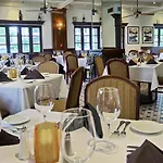 Club Wyndham Avenue Plaza Resort