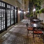 Club Wyndham Avenue Plaza 3*