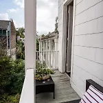 Bourbon Street Hotel *