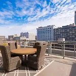Urban Living In The Heart Of Apartment *