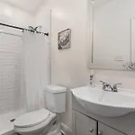 Sleep 10 Next To Superdome And Downtown * New Orleans
