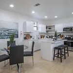 Luxury Nola Oasis W 6 Bedrooms Holiday home New Orleans