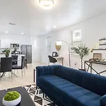 Luxury Nola Oasis W 6 Bedrooms Holiday home